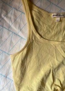 Pastel Yellow Ribbed Crop Tank Top – Size L