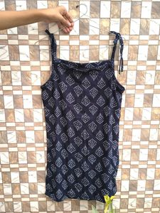 Strapped Short Kurti 💙