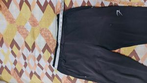 Fuaark black track pant/lower