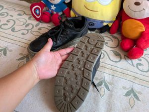 Stylish Black Sneakers