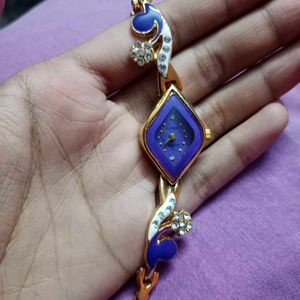 Vintage Style Peacock Purple Watch