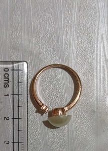Elegant Pearl Ring