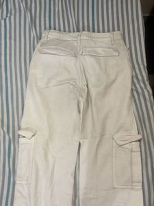 Urbanic Off White Baggy Cargo Pants
