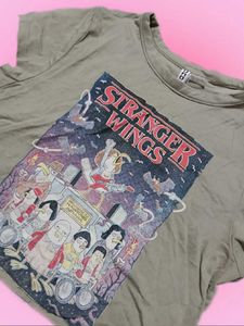 PRICE DROP❗️H&amp;M Stranger Things Crop Babytee