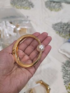 Combo Of 4 - Gold Polish Metal Bases Bracelets