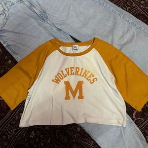 combo of Mom jeans 2 crop T-shirt 👕