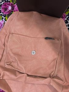 Beautiful Peach Bag🎒