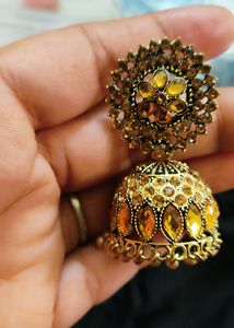Golden Diamond Earring