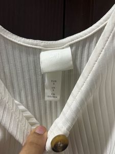 NWOT H&amp;M White bodysuit