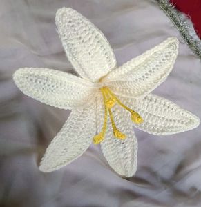 Crochet Lily Flower