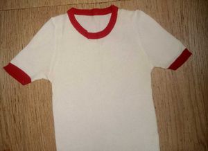 Retro Style – White with Red Trim