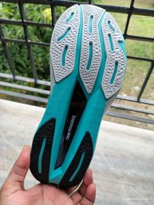 new balance sc elite