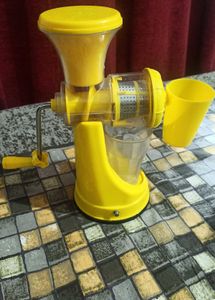 Fruit Juicer