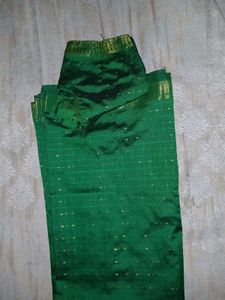Green &amp; Gold Kanchipuram Silk Saree With Blouse