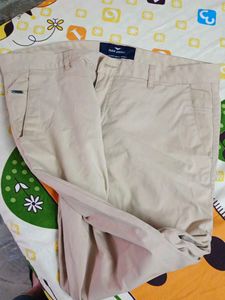 Park Avenue Beige Trousers