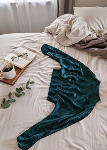 zara blouson backless satin top