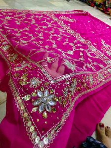 Aari Tari Work Saree Very Beautiful 💗