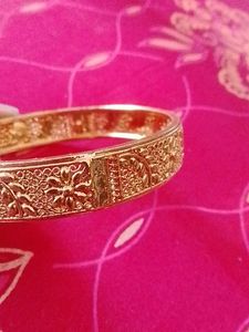 Fashionable Bangles