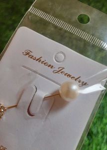 Hijab pin with lock✨️