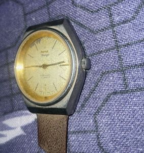 Vintage hmt Maurya Watch