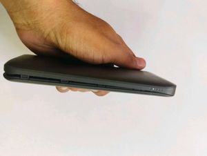 Spigen 10000mah power Bank Little Battery Swalon