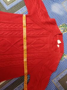 GAP Red sweater