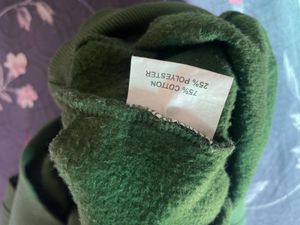 KOOK &amp; KEECH Sleeveless Hooded Sweatshirt