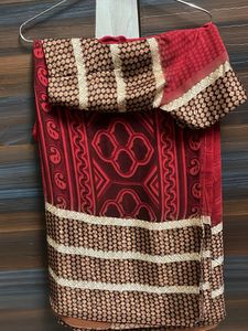 brown and red shade saree with blouse
