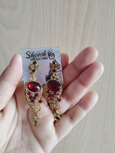 PRETTY EARRINGS 🥰