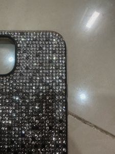 It’s a iPhone 14 Black Cover