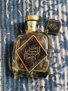 Mukhallat Al Lail Perfume