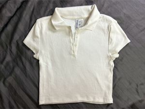 H&amp;M Ribbed Collar Crop Top