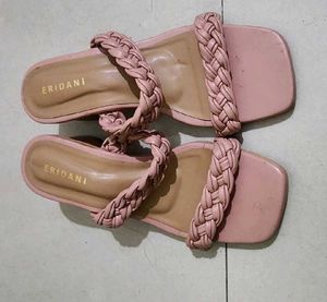 Nude Classics Eridani Block Heels