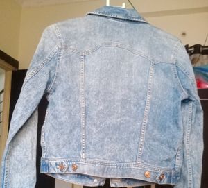 H&amp;m Relaxed Fit Denim Jacket ❤
