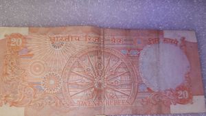 5 To Five Hundred Notes (1987) Good Condition