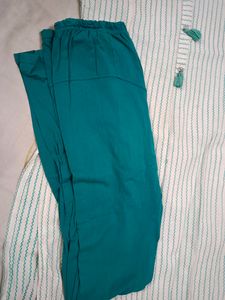 Kurti &amp; Leggings