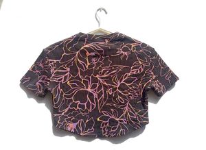 Floral Print Cropped Tee