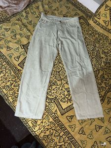 Zara Straight Fit Jeans ❤️