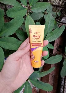 Plum BodyLovin' Hand Cream