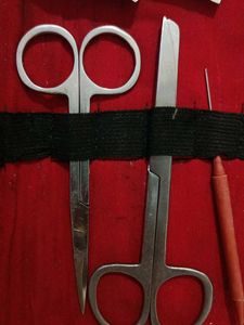 Dissection Kit / Vintage Surgical  Tools