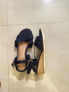 Luna Blu Sandal