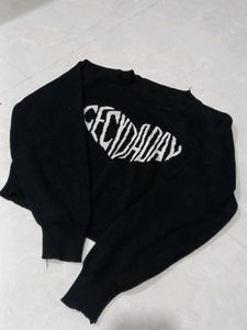 Black Heart Print Cropped Sweater