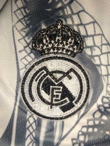 ADIDAS FLORAL EMBEDED LOGO JERSEY REALMADRID 25/26