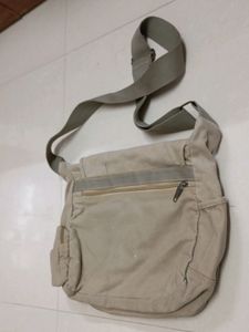 Side Shoulder Bag.