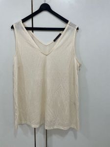 ✨ Effortless Elegance: M&amp;S Ribbed Blouse 🤍✨