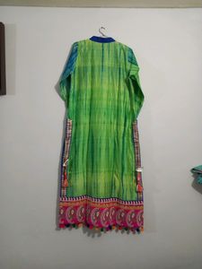 It&#39;s Narrow Cut Kurti With Fully Gher,
