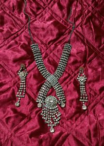 Sparkling Jewelry Set