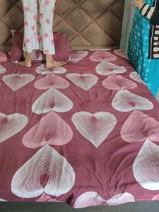 Heart Pattern Bedsheet king size