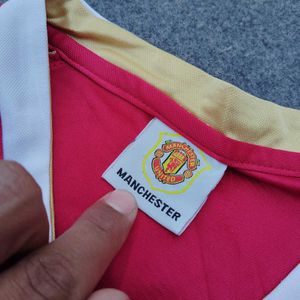 Manchester United Jersey Only At 299