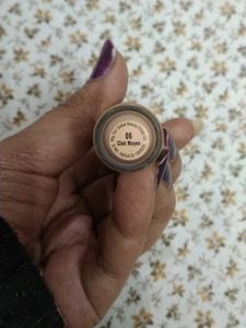 Swiss Beauty Concealer and Mars eyeshadow palette